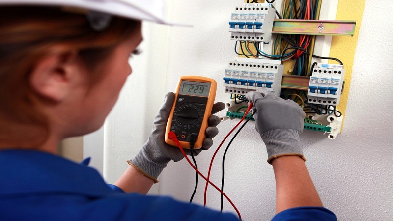 Easy Tips for Your Electrical Safety