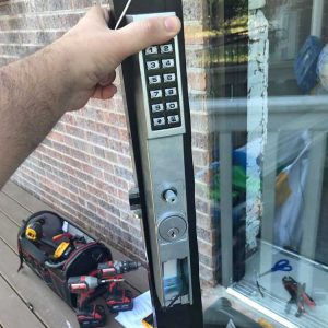 fixing-electric-door-lock-dc-locksmith_orig