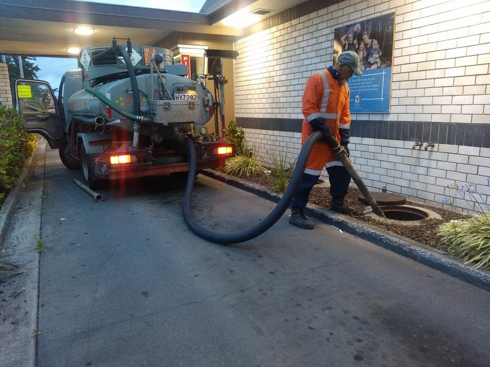 Grease Trap Cleaning and Repair Services